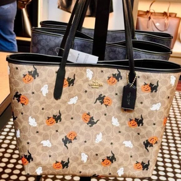 NWT Coach City Tote In Signature Canvas With Halloween Print CW450 - Picture 2 of 6